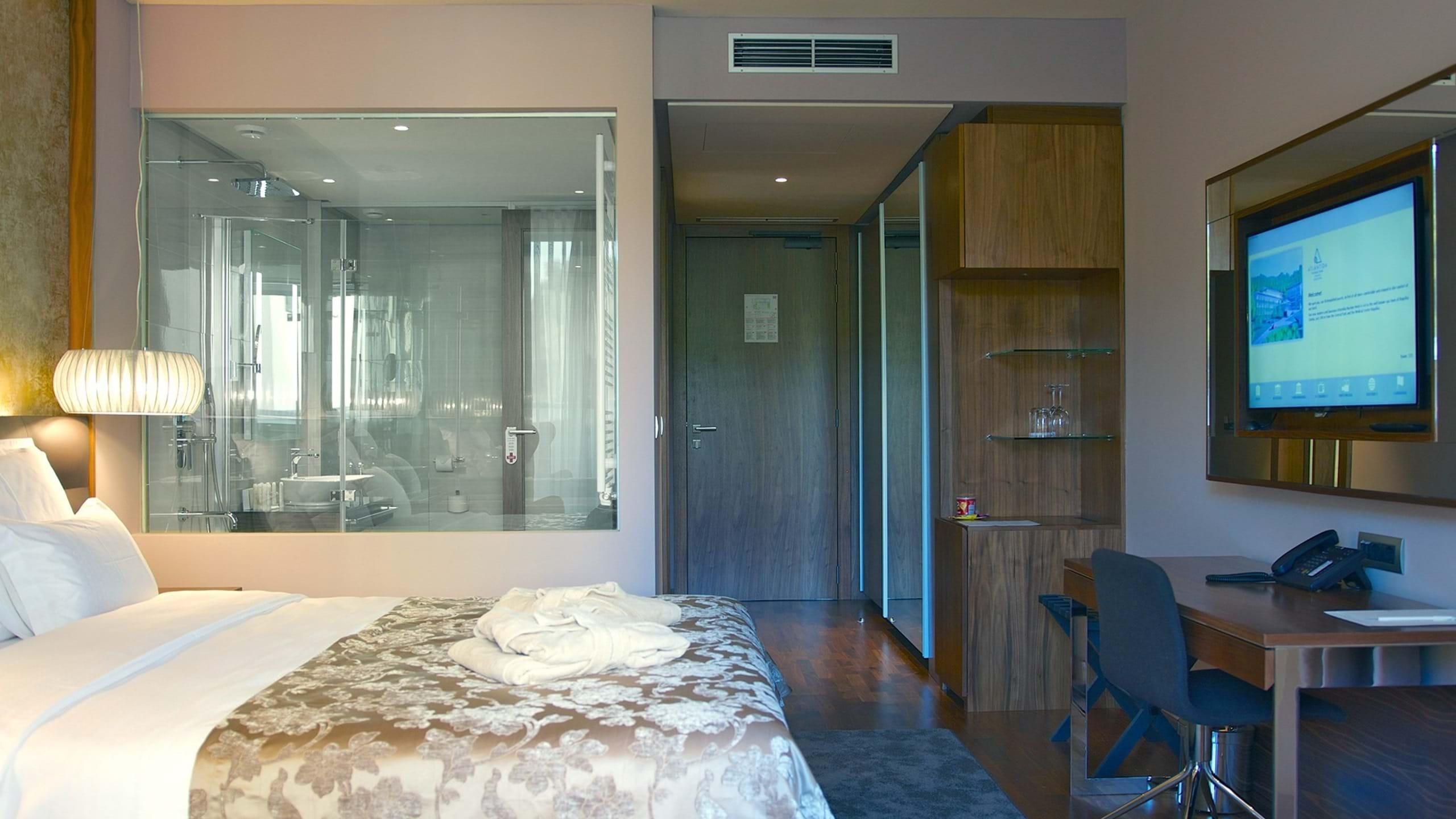 Atlantida Boutique Hotel โรกัชกา สลาทินา ภายนอก รูปภาพ